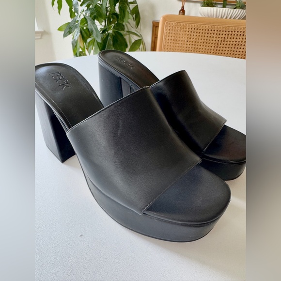 NORDSTROM RACK Vegan Leather Chunky Heels Black - Picture 4 of 6